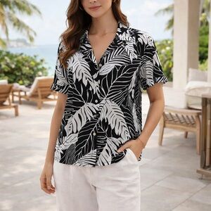 Grace Tropical Leaf Button Front Blouse Black White Rayon Short Sleeve LG NWT